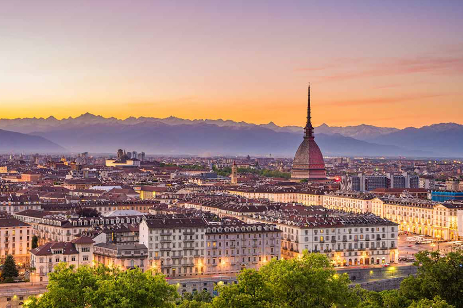 Panorama al tramonto di Torino